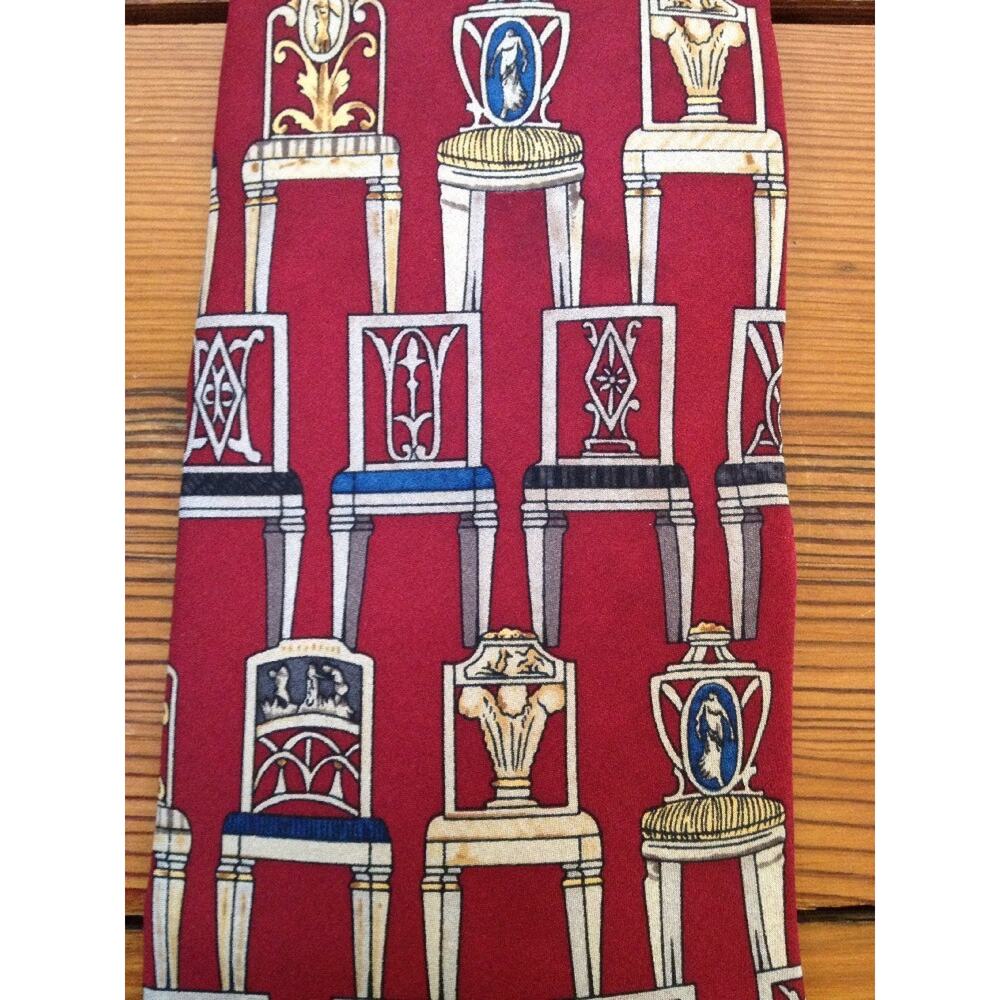 Vintage UNICEF Neoclassical German Austrian Chairs USA Made 100% Silk Tie 4"